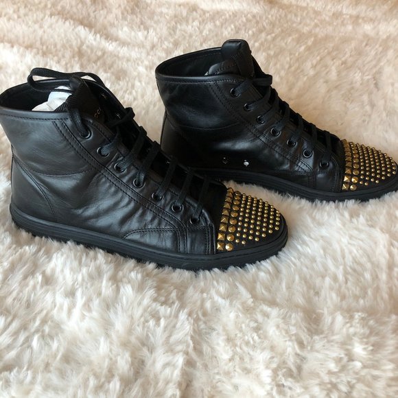 Gucci Nappa Moorea Sneakers - Picture 7 of 10